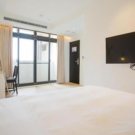 Mini West Hotel Ταϊχούνγκ Εξωτερικό φωτογραφία