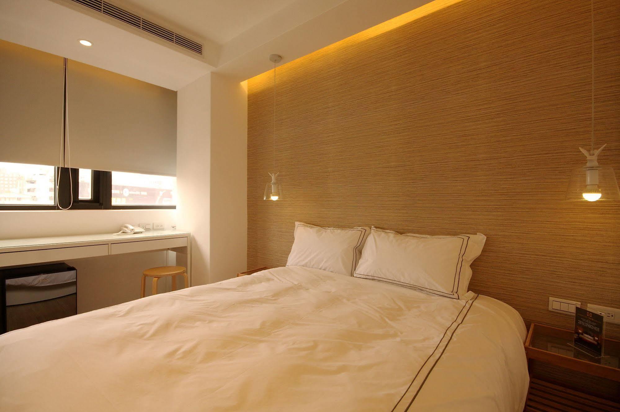 Mini West Hotel Ταϊχούνγκ Εξωτερικό φωτογραφία